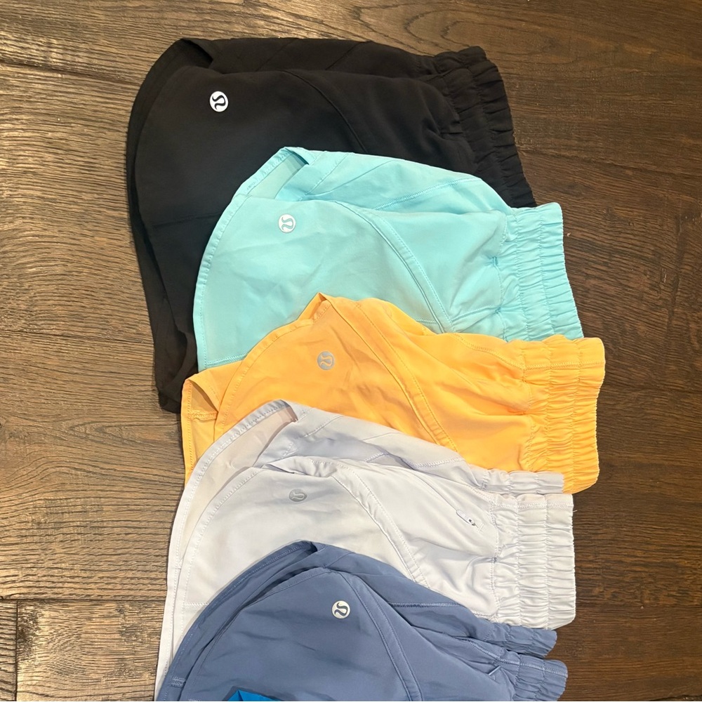 Lululemon High Rise Track That Shorts 2.5” Lot